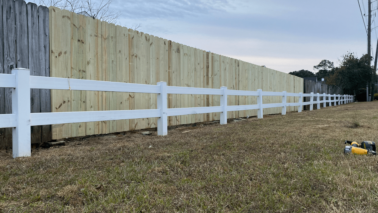 Terrell Fence Lawn Service Fence Contractor in Pensacola Florida