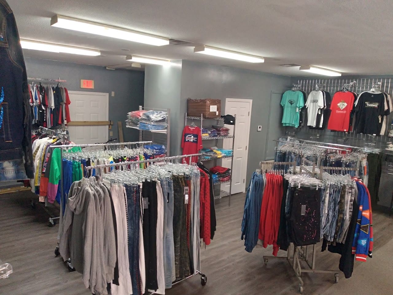 The Hook Up Mens Clothing Store in Pensacola Florida