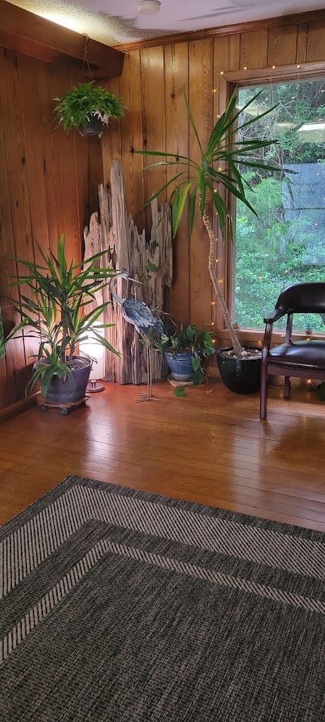 Time To Be Present Wellness Massage Therapist in Defuniak Springs Florida