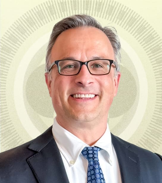 Todd Sensing CFP® CFA® Financial Advisor with the FamilyVest Team at Farther Financial Planner in Destin Florida