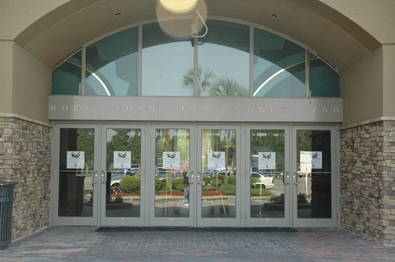 Tommys Glass and Mirror Glass Mirror Shop in Panama City Florida