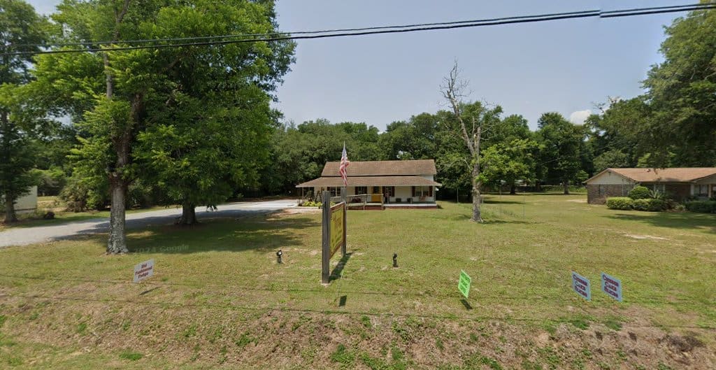 Trents Prints Publishing Print Shop in Milton Florida