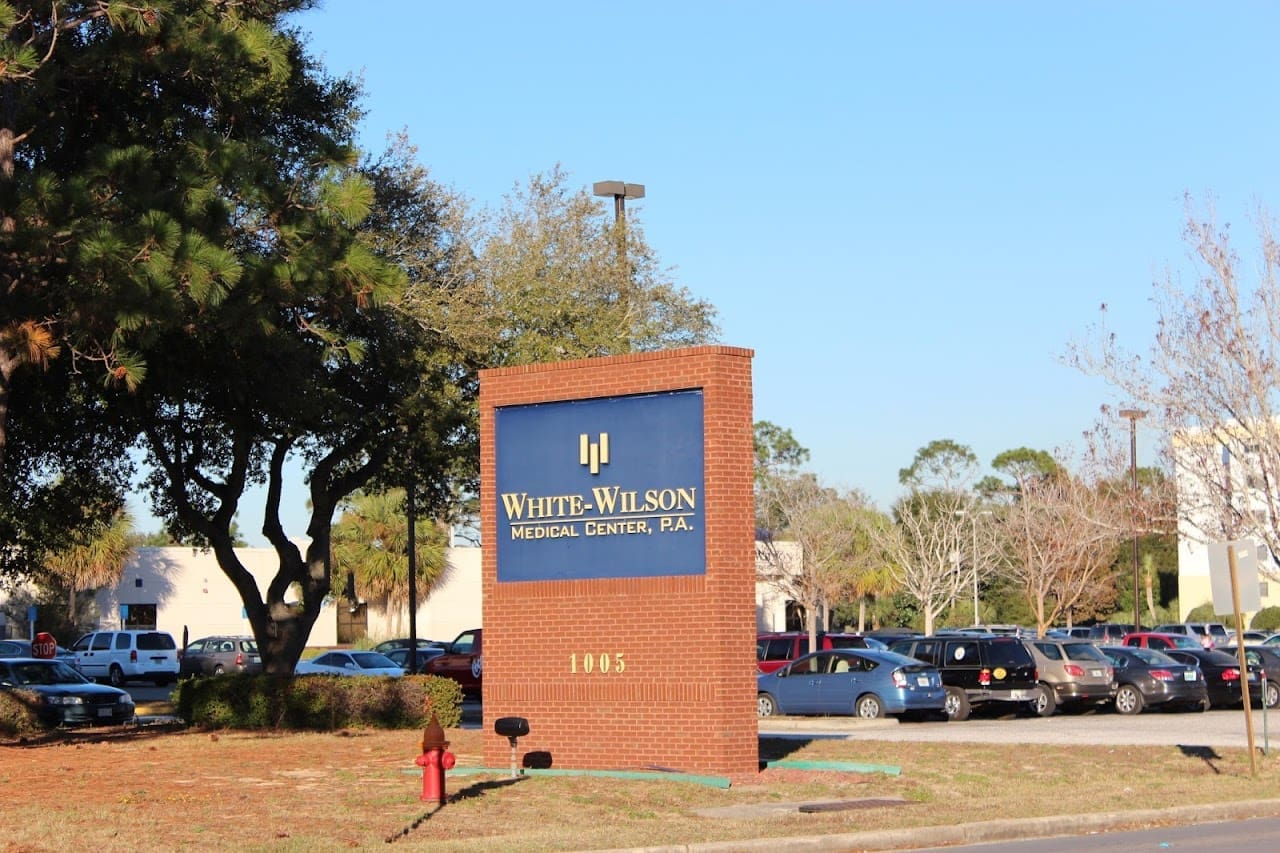 White Wilson Cardiology Clinic Cardiologist in Fort Walton Beach Florida
