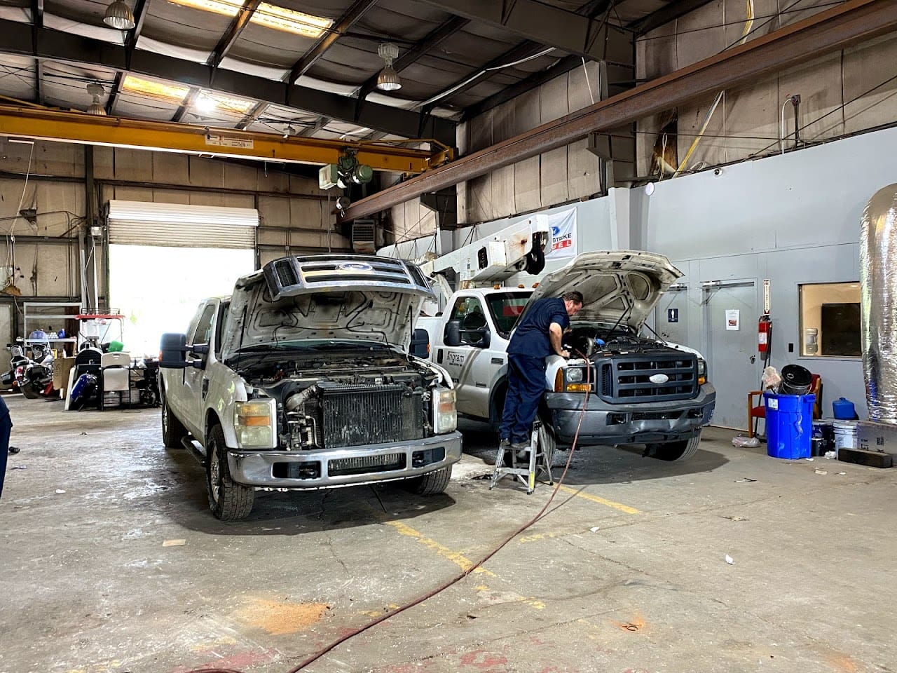 Xtreme Fleet Maintenance Diesel Engine Repair Service in Pensacola Florida