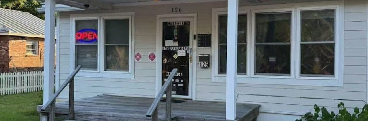 126 Shell Ave S.E. - Massage Therapist in Fort Walton Beach