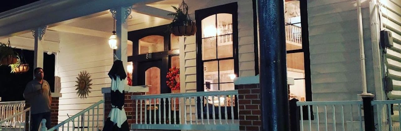 Adonna's Garden St Cafe and Bakery - Cafes in Pensacola