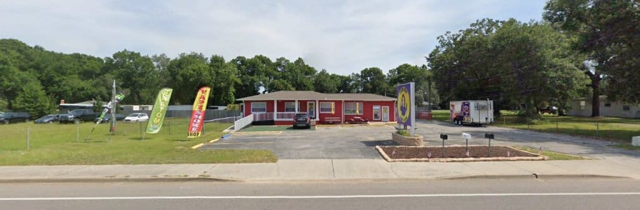 Bayou Pools - Pool Cleaning Service in Pensacola