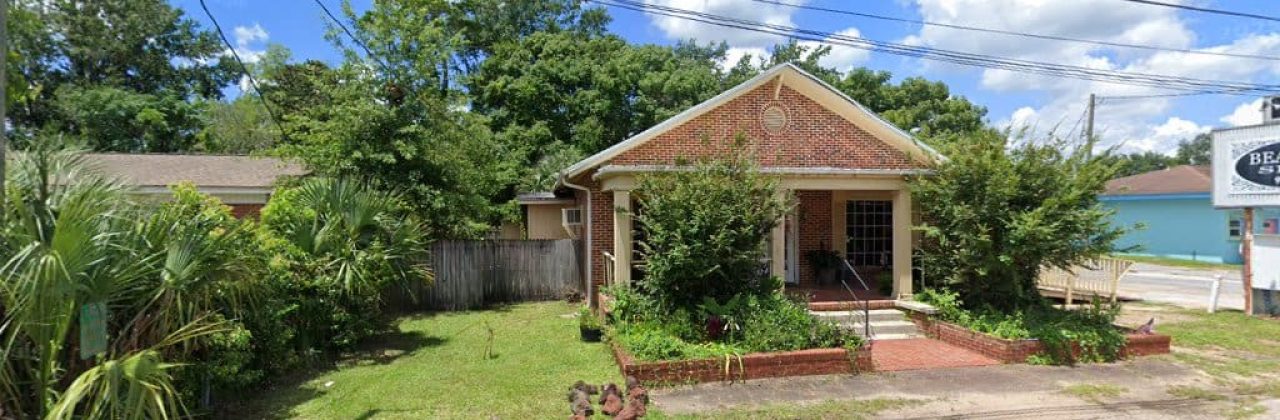 Beauty’s Shop - Hair Salon in Milton