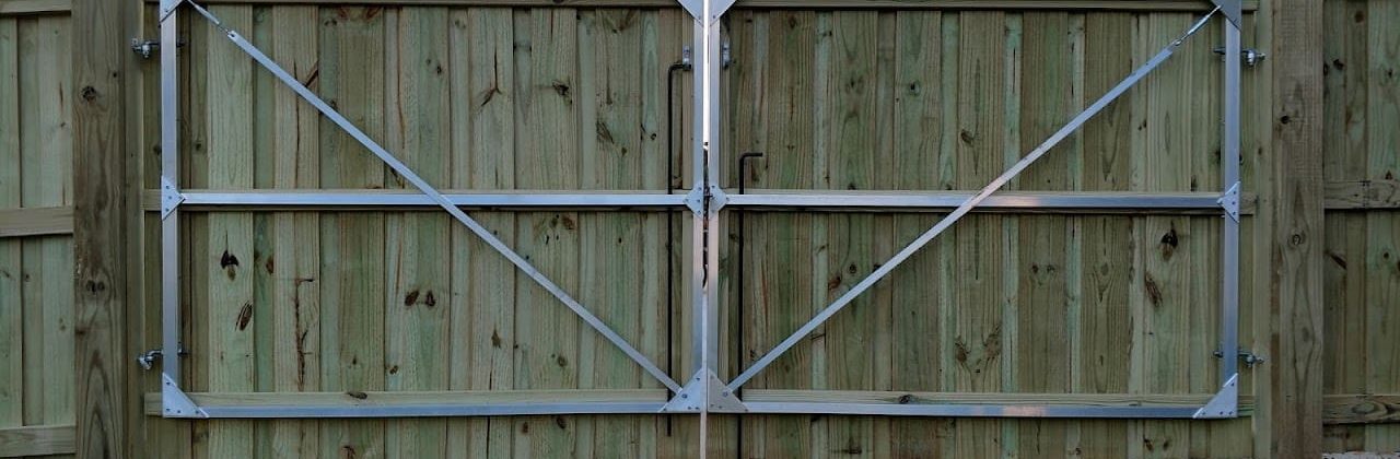 Border To Border Fence Company Inc. - Fence Contractor in Milton