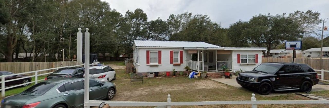 Everything Natural Holistic Clinic - Massage Therapist in Milton