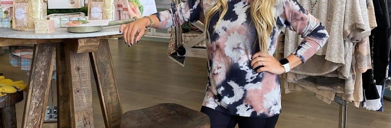 Favori Boutique - Boutique in Miramar Beach