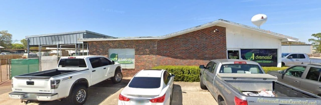 Garland Lawn Control - Lawn Care Service in Fort Walton Beach