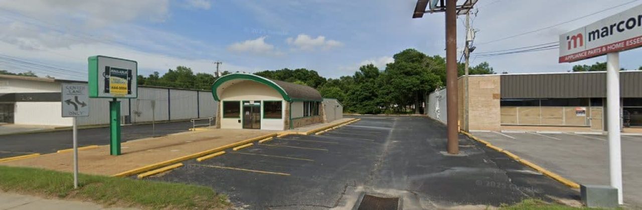 Greenlight Wholesalers llc - Used Car Dealer in Pensacola