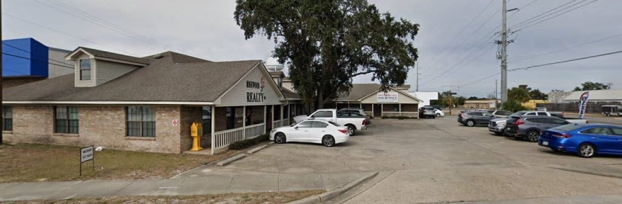 Headquarters Salon - Beauty Salon in Fort Walton Beach