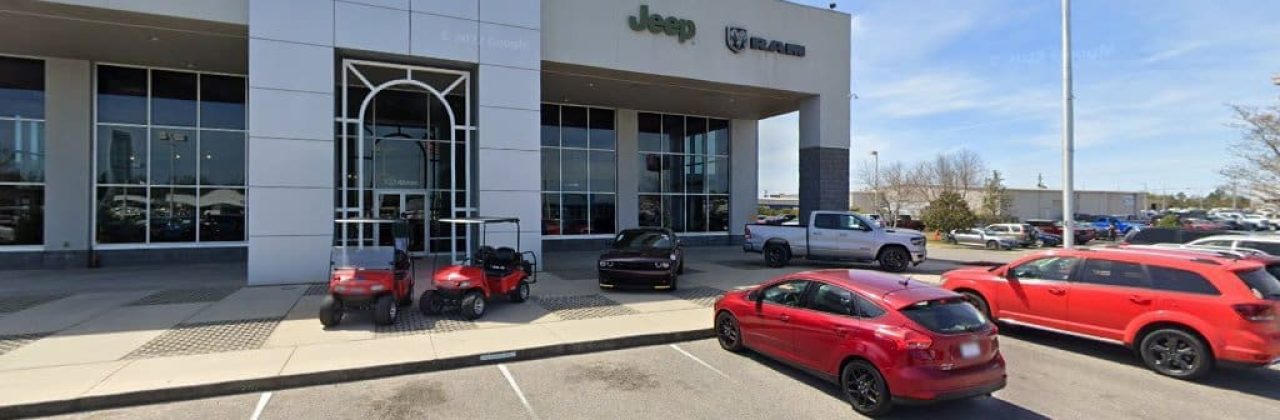 Hill-Kelly Dodge Chrysler Jeep Ram Service Department - Auto Repair Shop in Pensacola