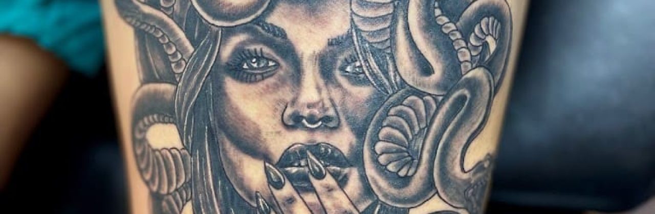 Inkspot Tattoo Studio - Tattoo Shop in Navarre