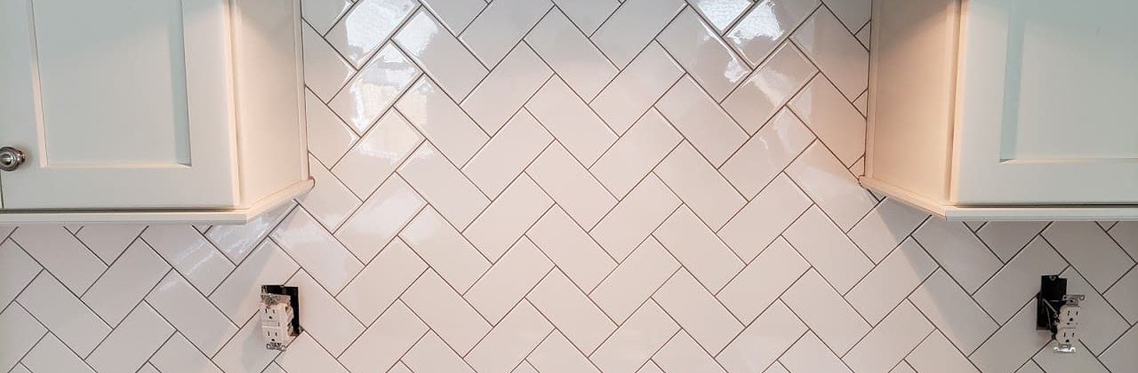 Linton tiles - Tile Contractor in Freeport