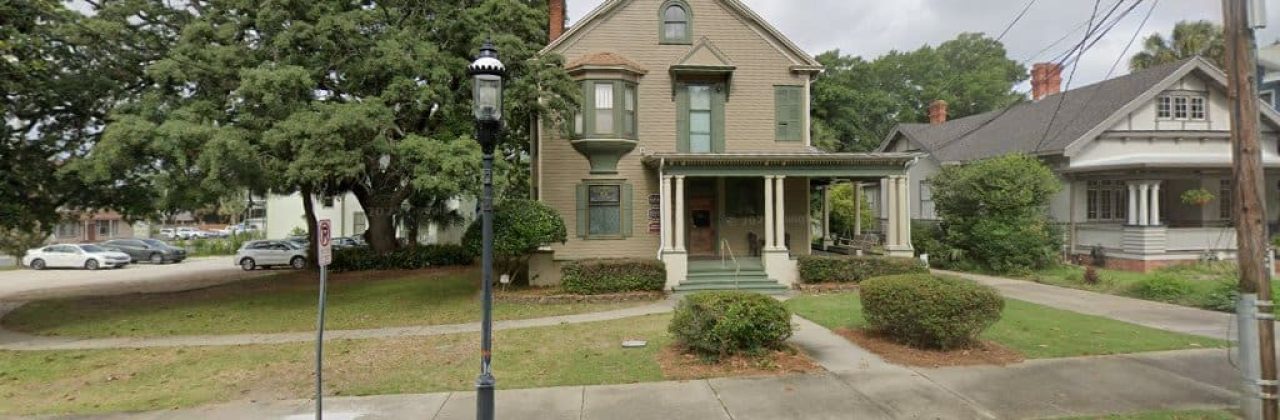 Loomis George E - Attorney Referral Service in Pensacola