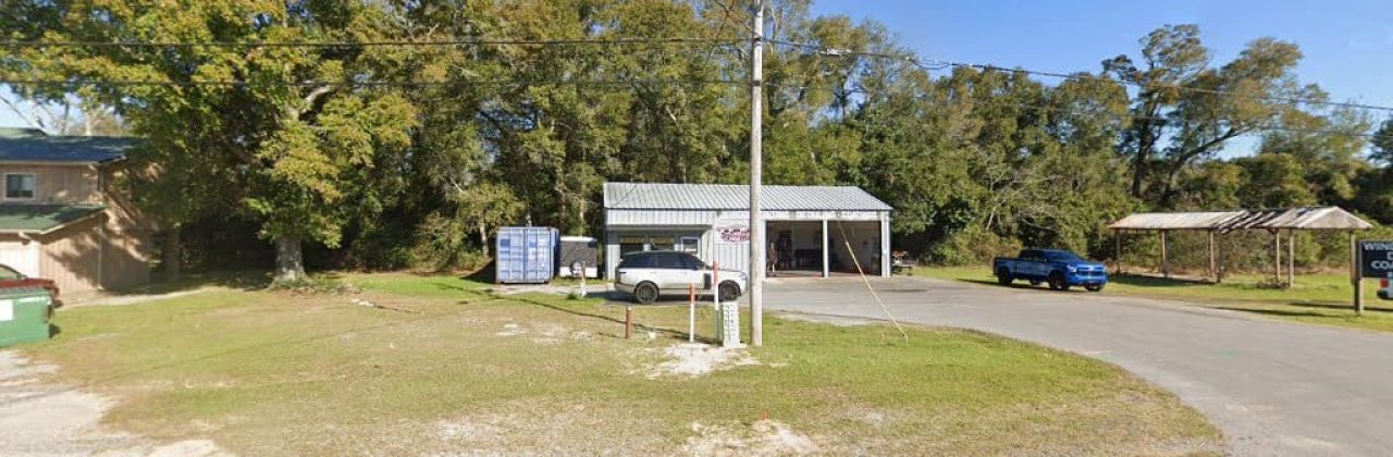 Lucky H Car Care - Used Car Dealer in Milton