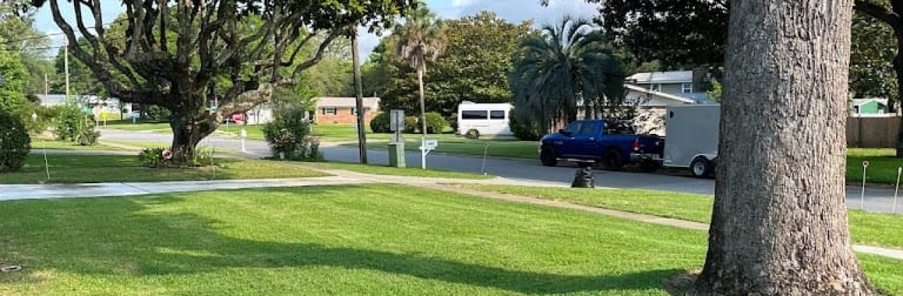 Panhandle Lawn Legends - Landscaper in Fort Walton Beach