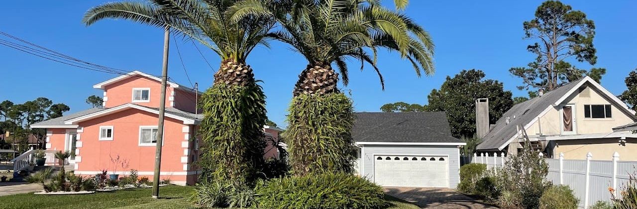 Paradise Lawns LLC - Lawn Care Service in Panama City