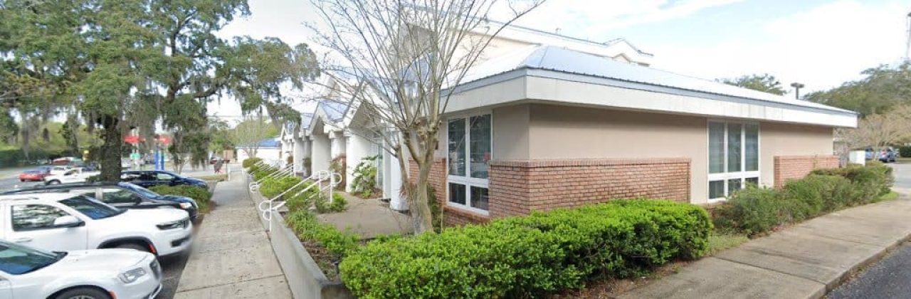 Park Place Plaza - Shopping Mall in Mary Esther