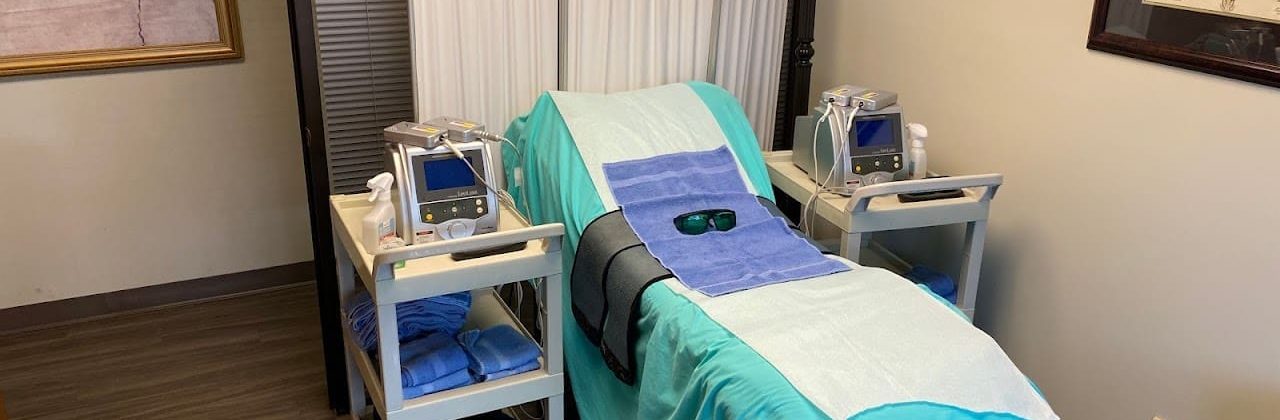 Pensacola Laser Pain Center LLC - Chiropractor in Pensacola