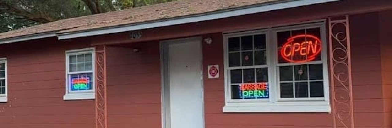 Pura Vida Massage & Spa - Massage Therapist in Pensacola