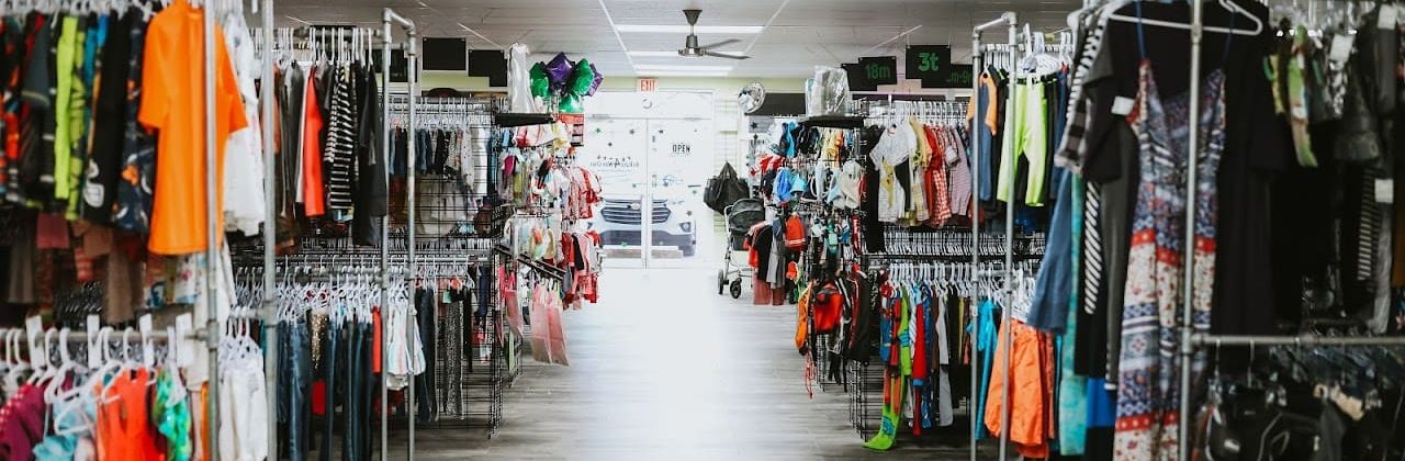 ReRuns 4 Wee Ones - Consignment Shop in Valparaiso