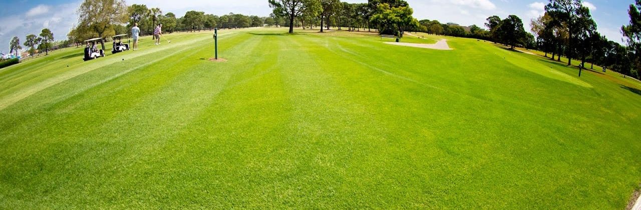 Signal Hill Golf Course - Golf Course in Panama City