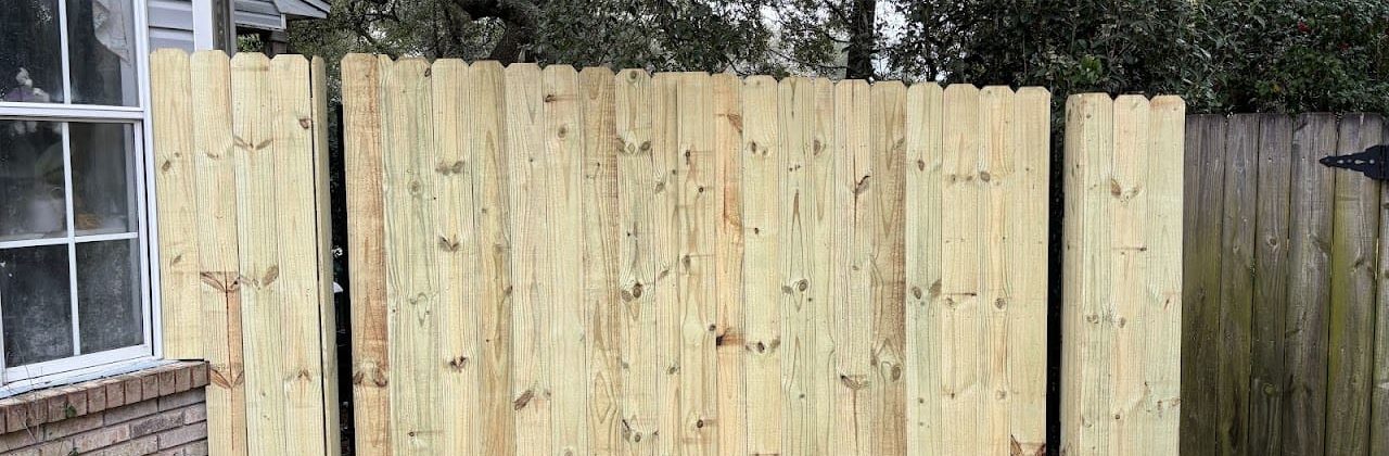 Solid Rock Fence Co - Fence Contractor in Freeport