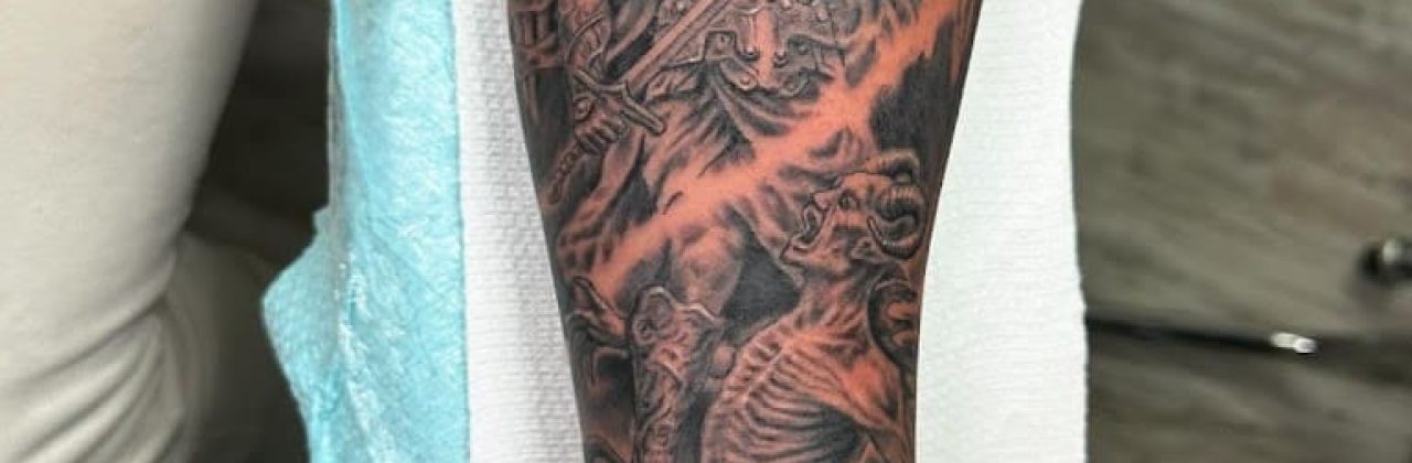 Stratus Tattoo & Art Studio - Tattoo Shop in Fort Walton Beach