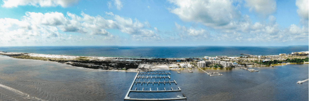 Sunset Isle Yacht Club - Marina in Fort Walton Beach