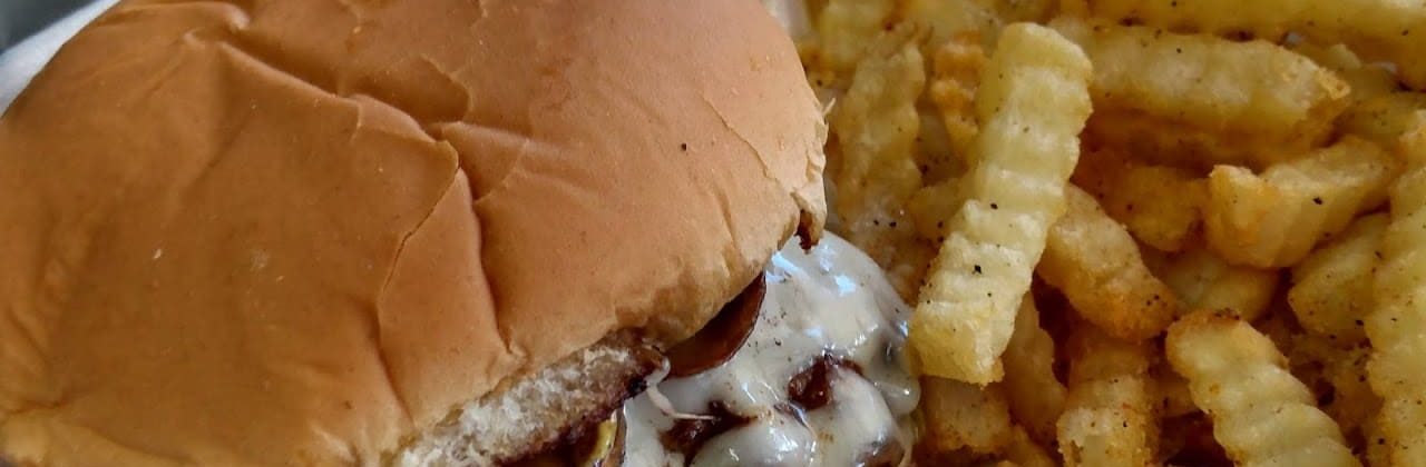 Tiana's Lunch Box - Mobile Caterer in Shalimar