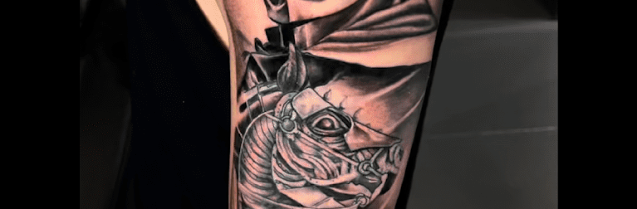 Xander Iron Crown Tattoo - Tattoo Shop in Panama City