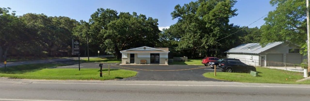 wr carlson roofing specialists inc - Roofing Contractor in Pensacola